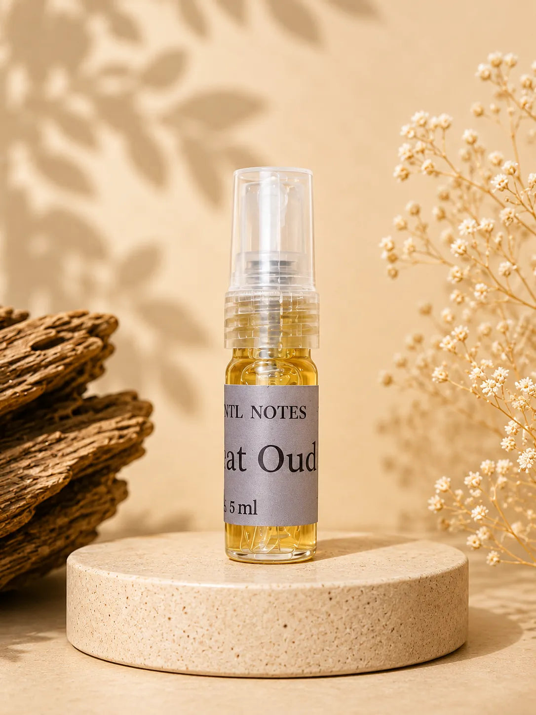 ESSNTL NOTES Great Oud Powerful Regal Spiced Oud 5ml perfume sample for fragrance discovery and gifting