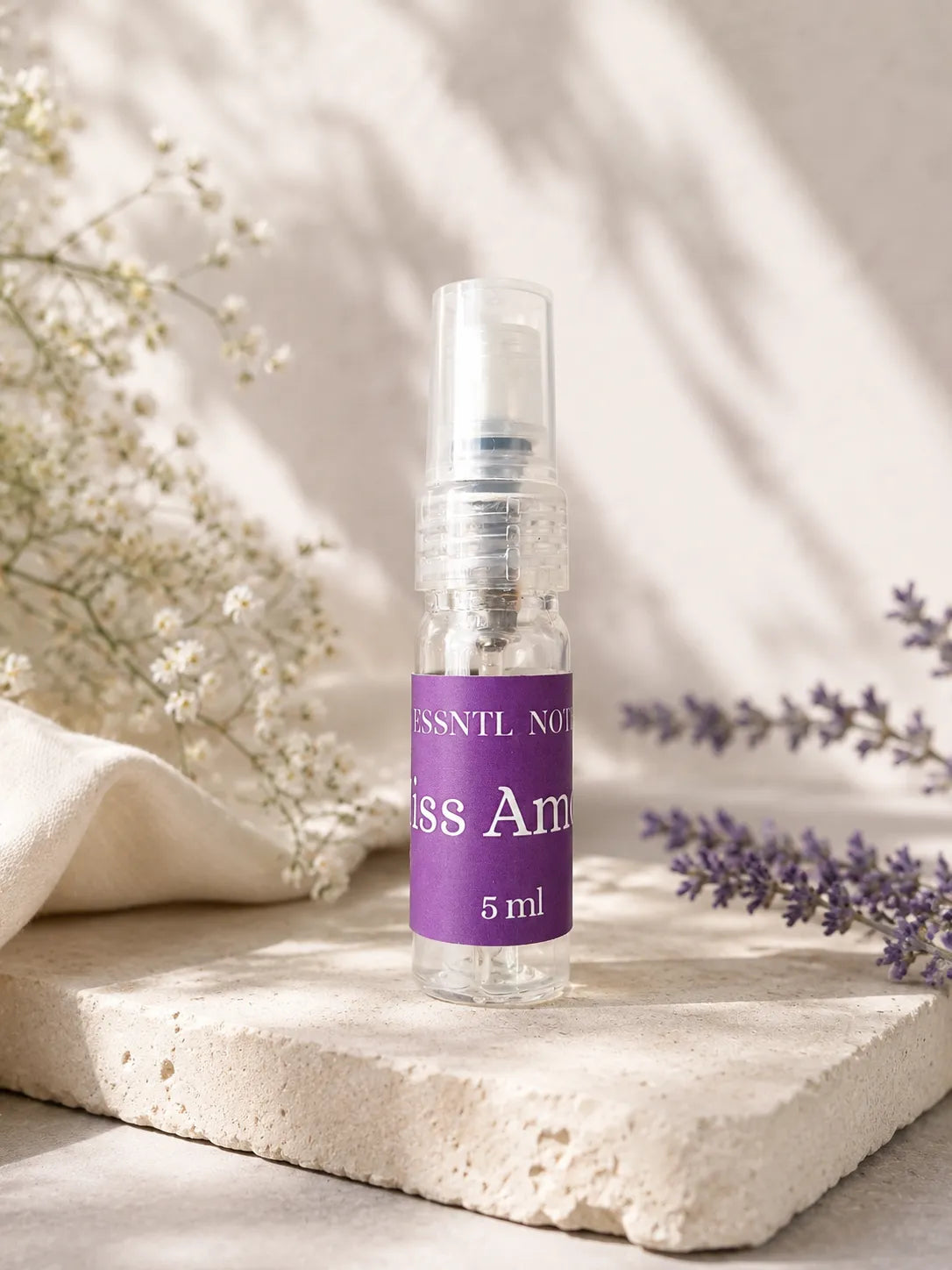 ESSNTL NOTES Miss Amour Elegant Romantic Floral Fruity 5ml perfume sample for fragrance discovery and gifting