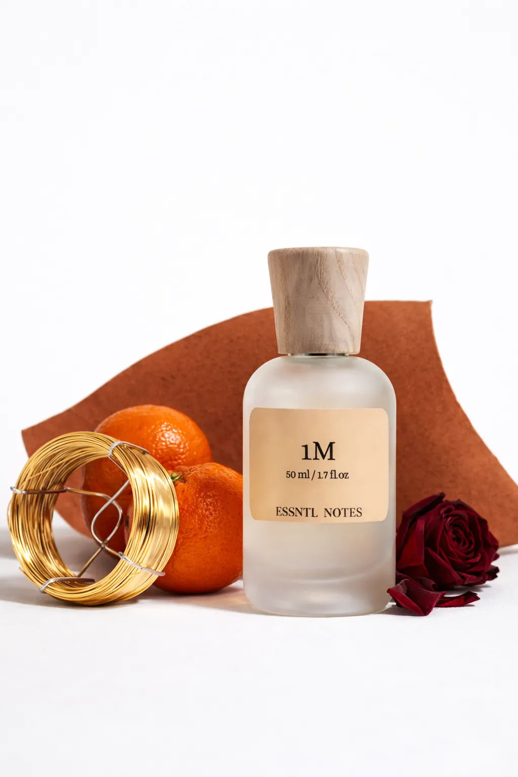 ESSNTL NOTES 1M Bold Luxurious Amber Woody 50ml , premium fragrance ideal for gifting